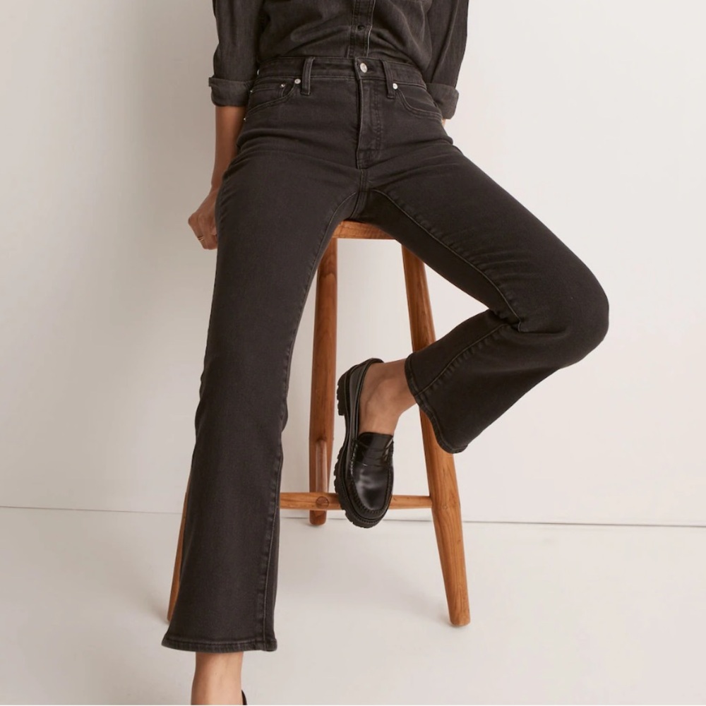 Madewell “Mid Rise Kick Out Crop Jeans”